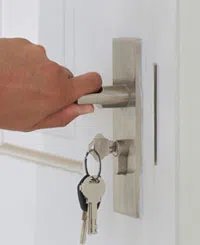 Lock Key Shop Lake Forest, IL 847-453-4067 Lock Key Shop Lake Forest, IL 847-453-4067